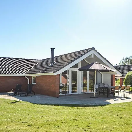 Awesome In W/ Sauna And 4 Bedrooms