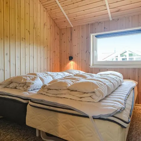 Awesome In W/ Sauna And 4 Bedrooms * Oksbøl