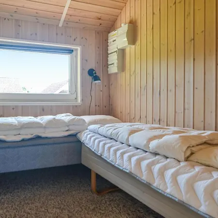 度假居 Awesome In W/ Sauna And 4 Bedrooms *